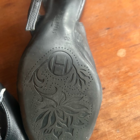 Hispanitas Made in Spain Spanish.3-D floral detail. Leather heels size 39.US 8.5 - Picture 10 of 16